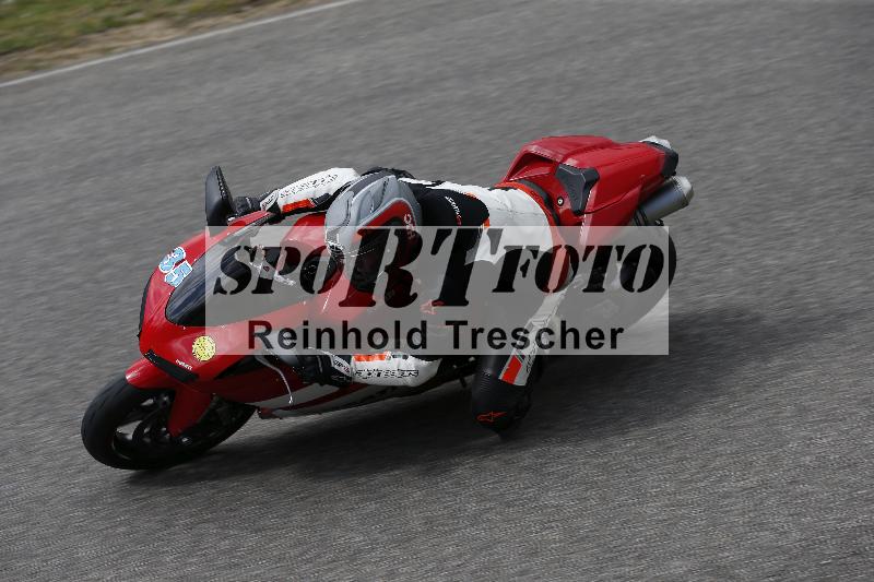 /09 19.04.2026  Caremotion get faster ADR/Gruppe gelb/35